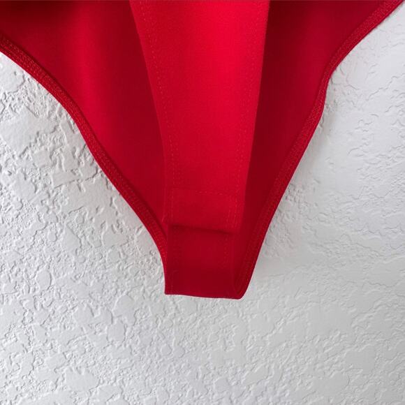 Faded Rose Red Lace Top Cut Out Bodysuit Size Small - Picture 4 of 7